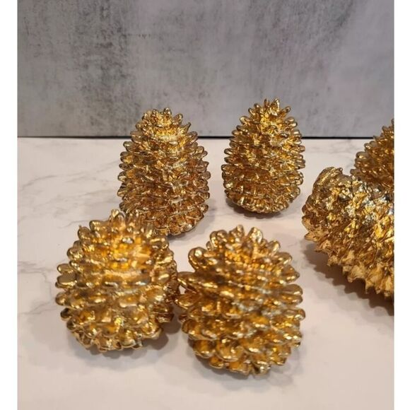 Dept 56 Gold Tone Heavy Metal Pinecone Décor Holiday Season Set of 3 EUC - Picture 3 of 11